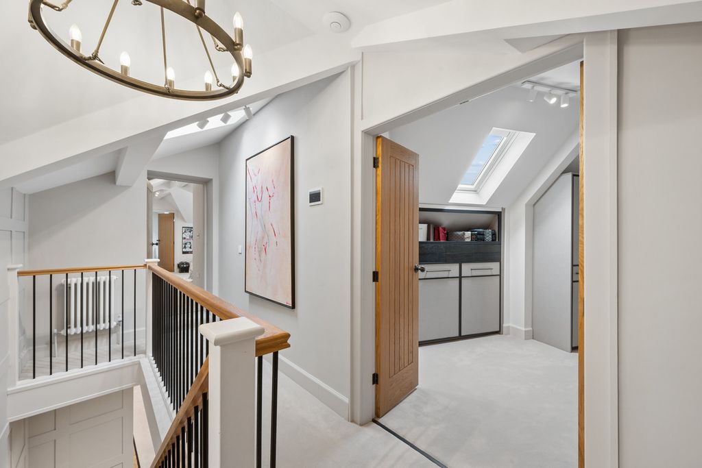 Additional image 24 of 7 bed detached house for saleAlwoodley Lane, Alwoodley, Leeds LS17