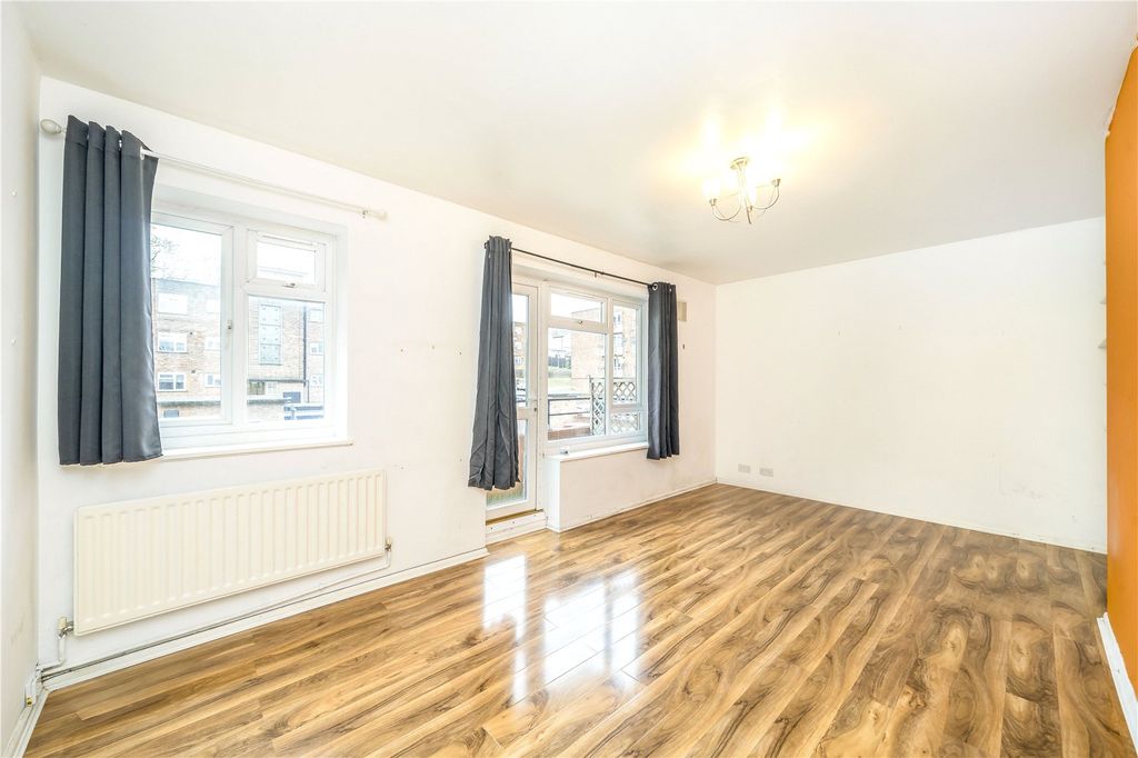 Property photo 2 of 8 Picture No. 06