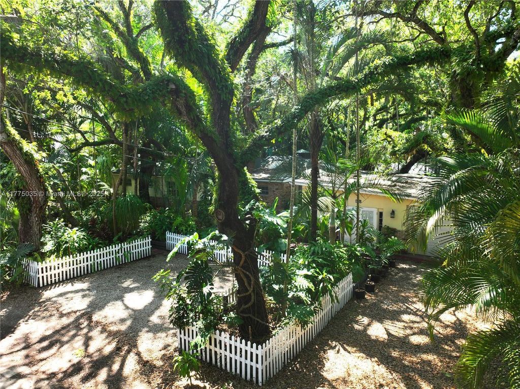 Property photo 3 of 21 <Alttext/>