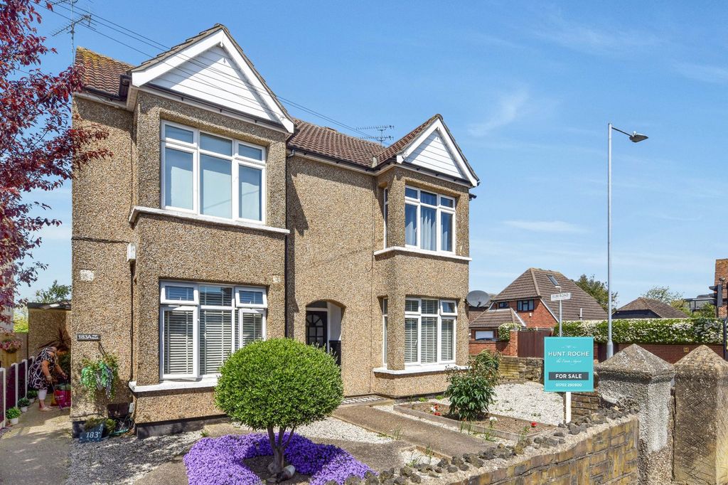 Property photo 1 of 19 Picture No. 10