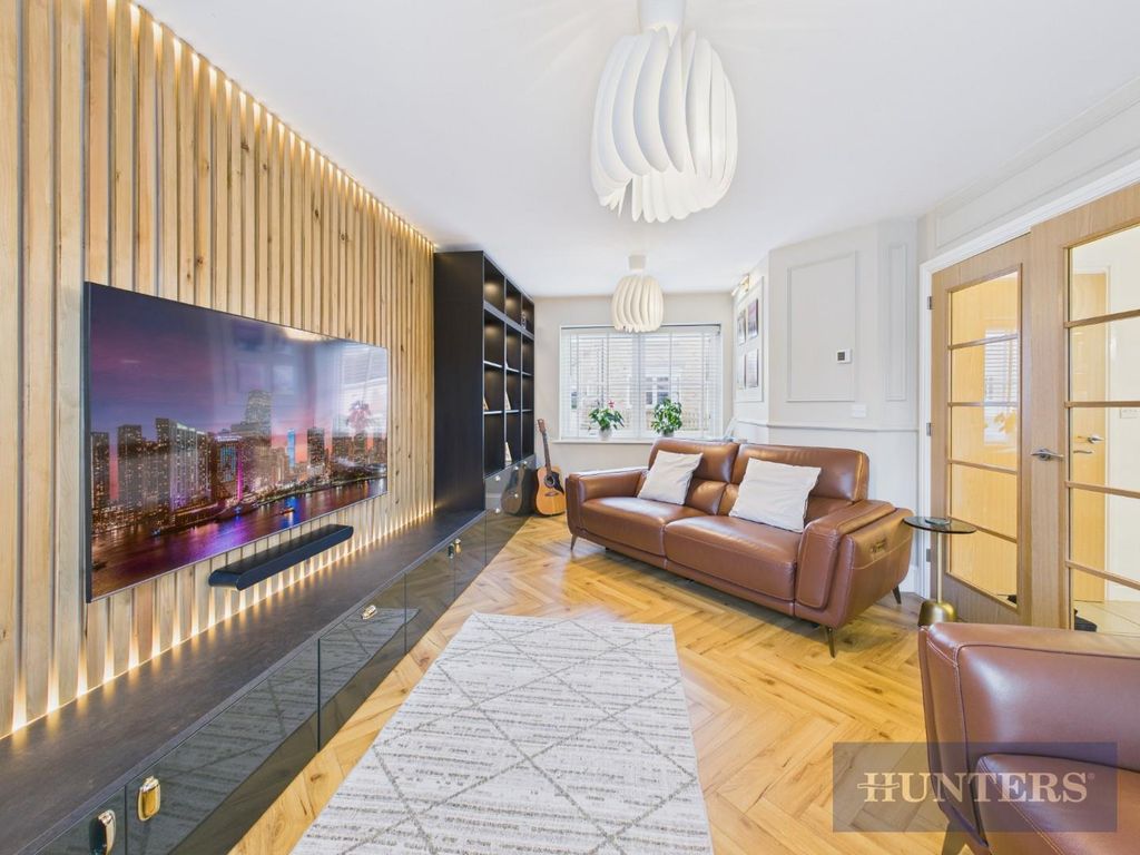 Property photo 3 of 31 Cam05316G0-Pr0297-Still017.Jpg