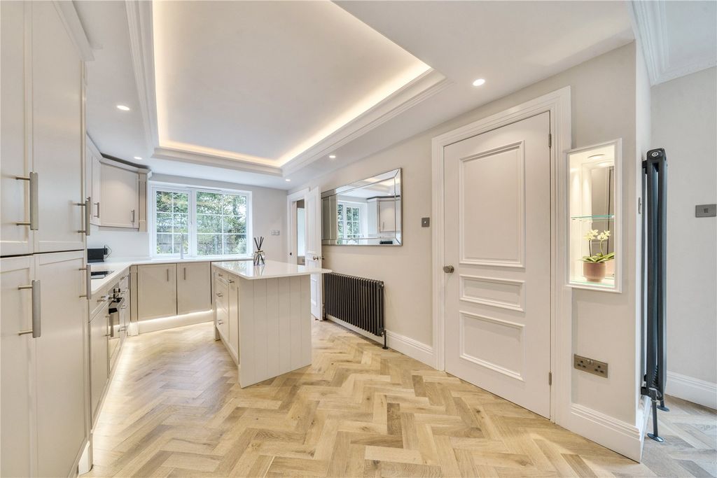 Property photo 2 of 14 Picture No. 08