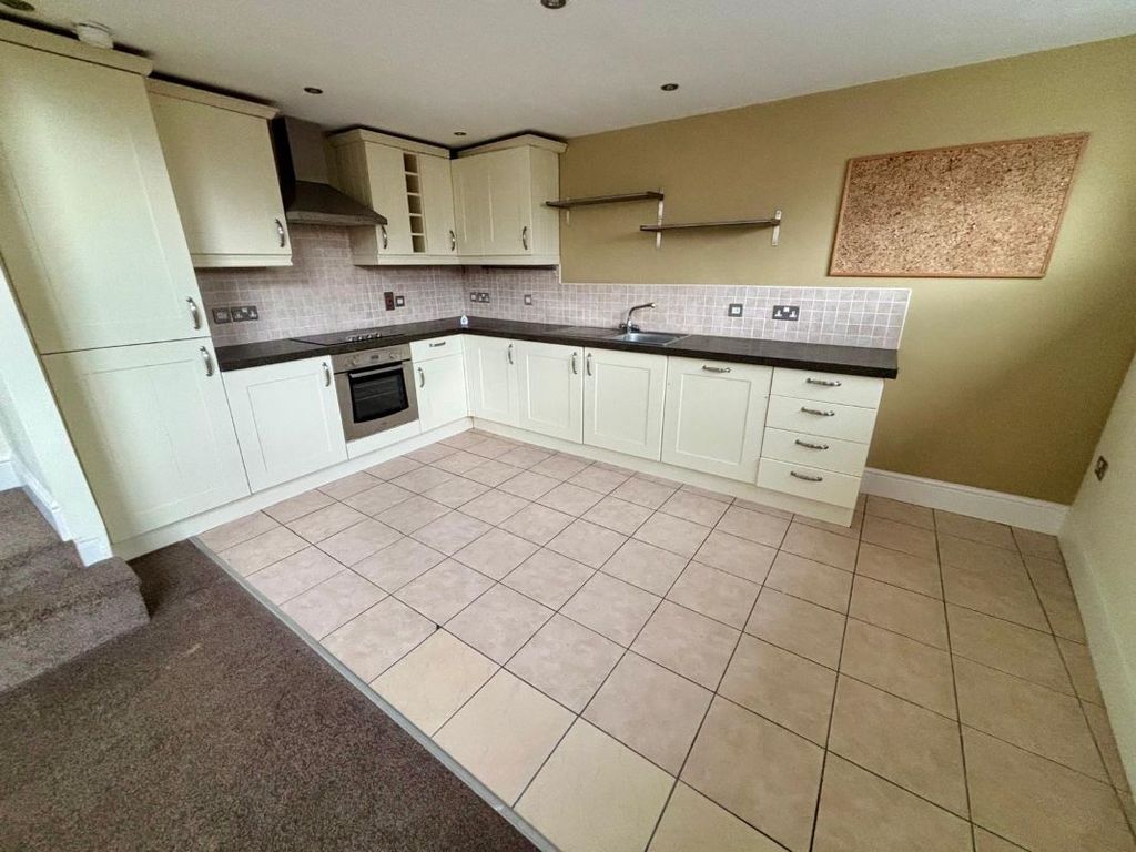 Property photo 2 of 10 Image 2