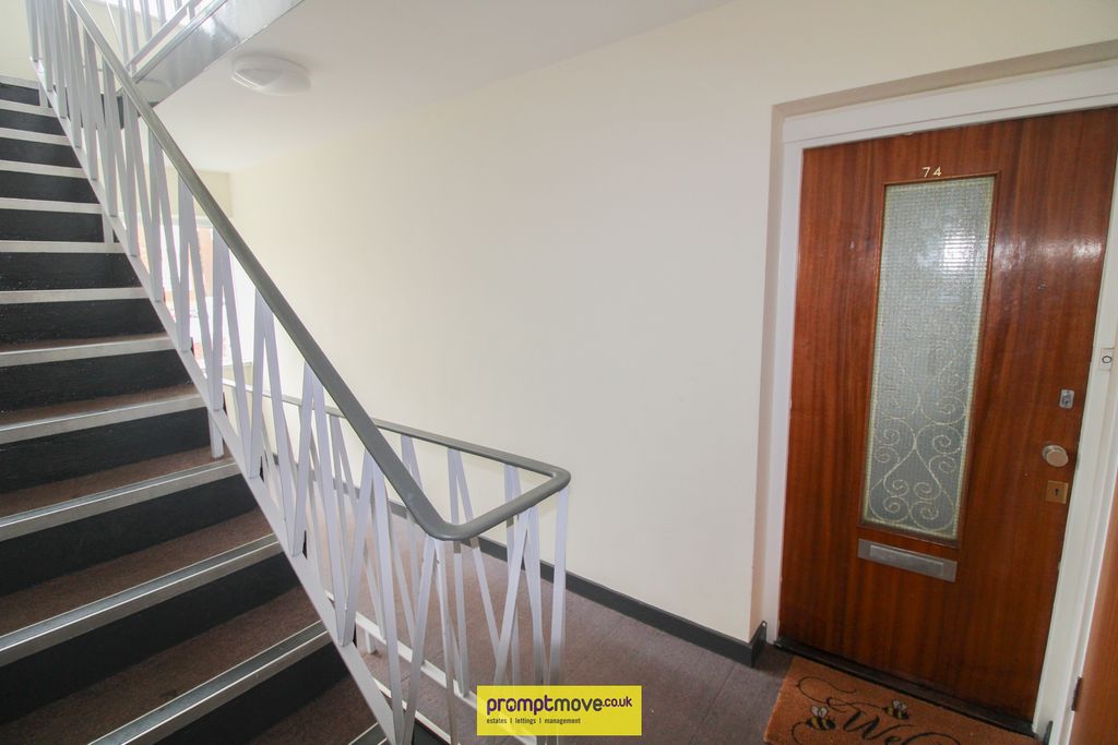 Property photo 2 of 12 Na