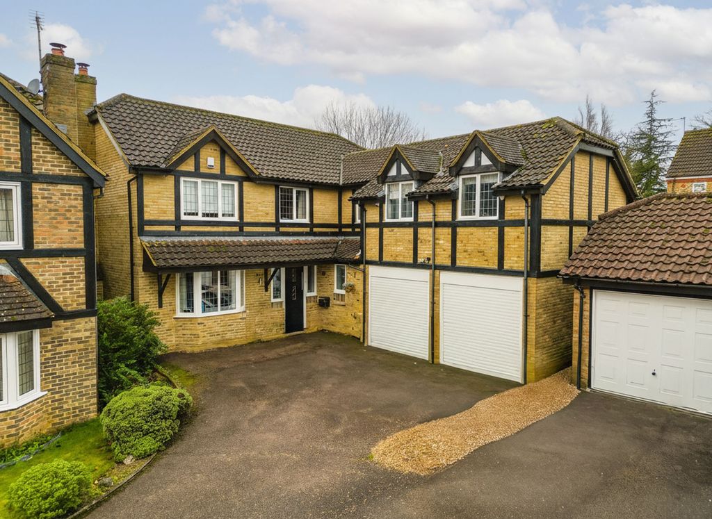 Property photo 1 of 20