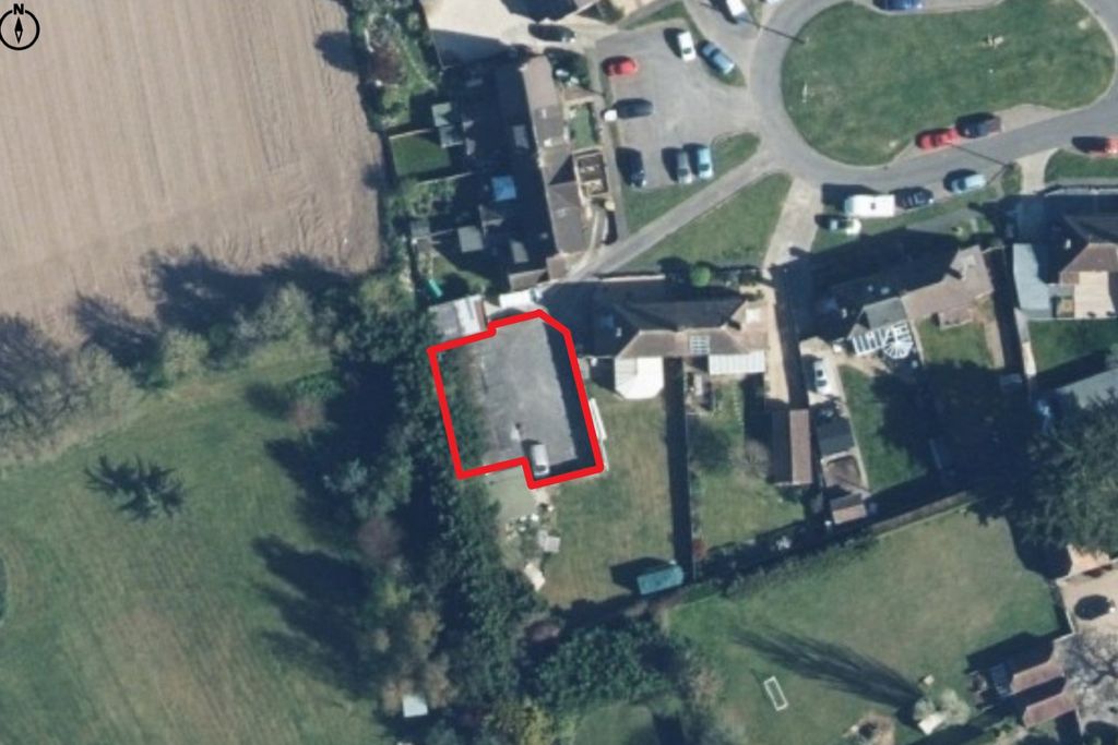 Property photo 3 of 13 Land And Garages At Haresfoot Close, Funtington, Chichester Po18 9Lr