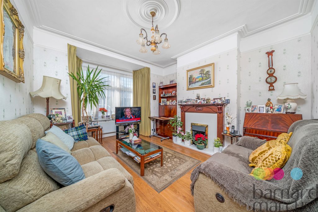 Property photo 2 of 17
