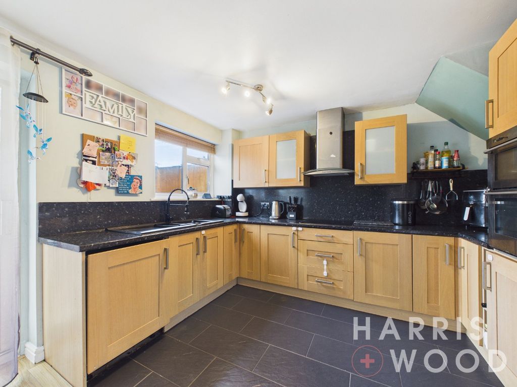 Property photo 3 of 20 4592169