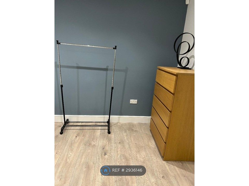 Property photo 2 of 3