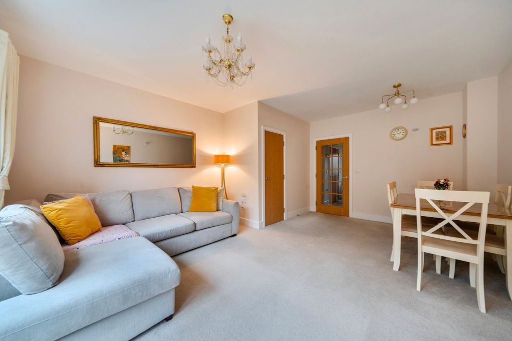 Property photo 3 of 14 Reception Room