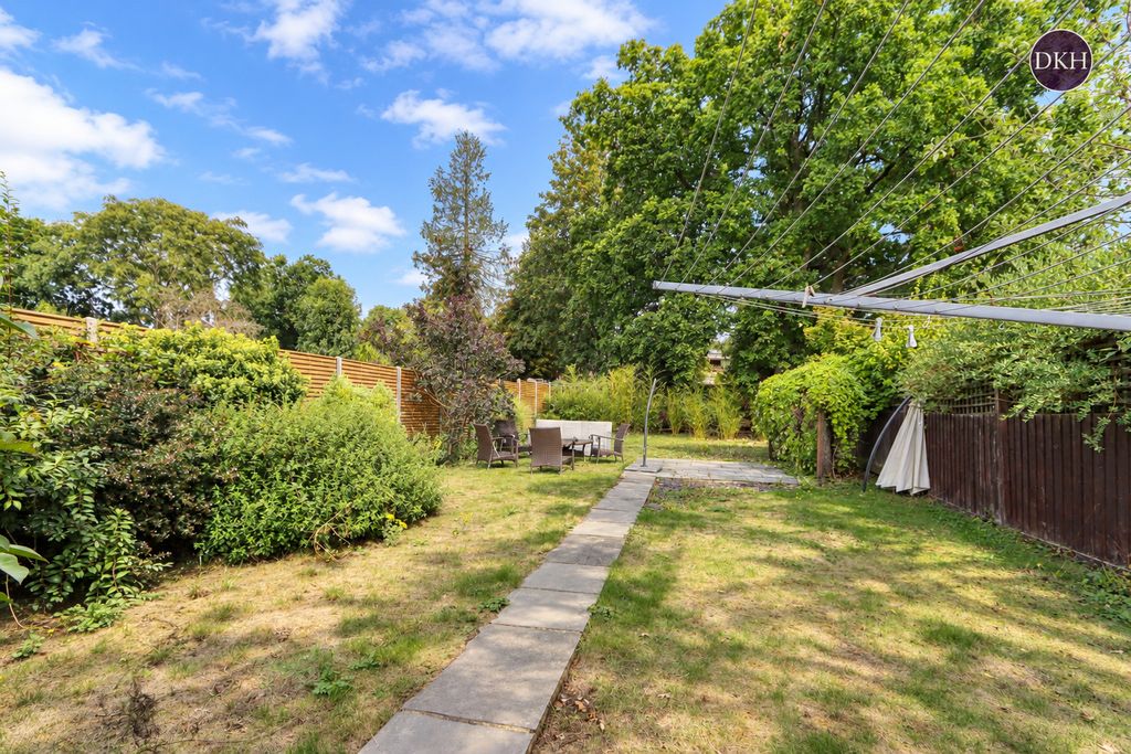 Property photo 2 of 14 Picture No. 05