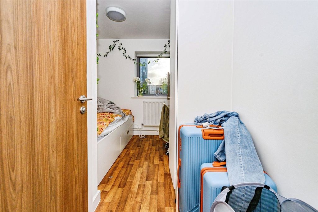 Property photo 2 of 5 Picture No. 03