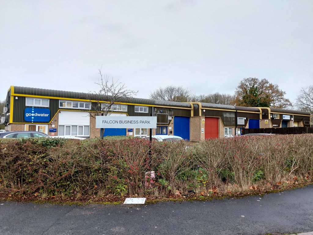 Property photo 2 of 7 External 2