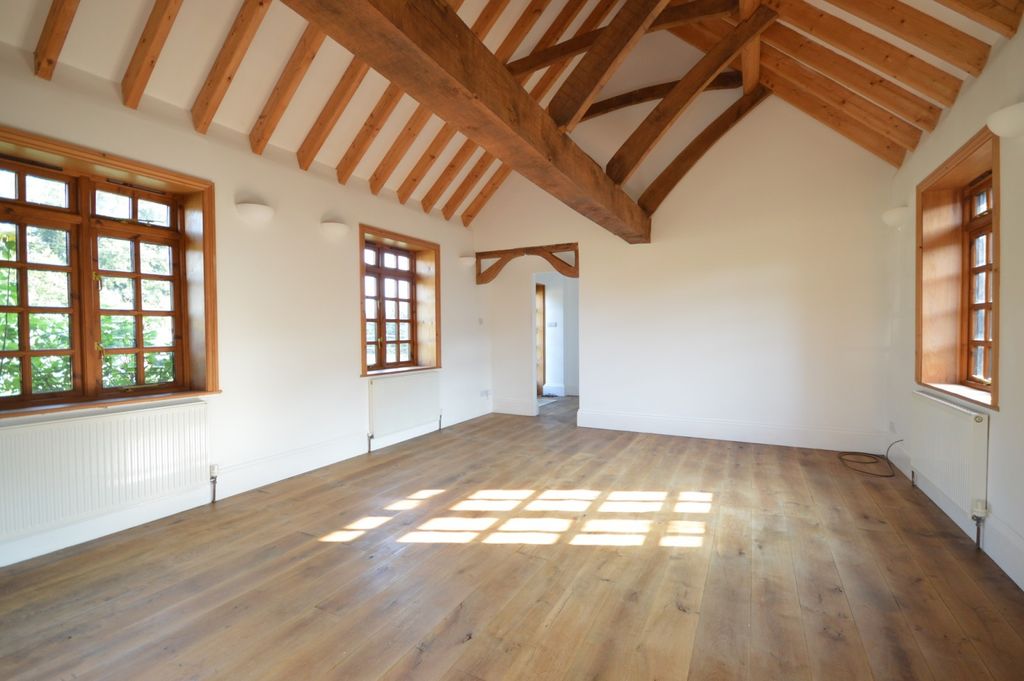 Property photo 2 of 10 Living Room