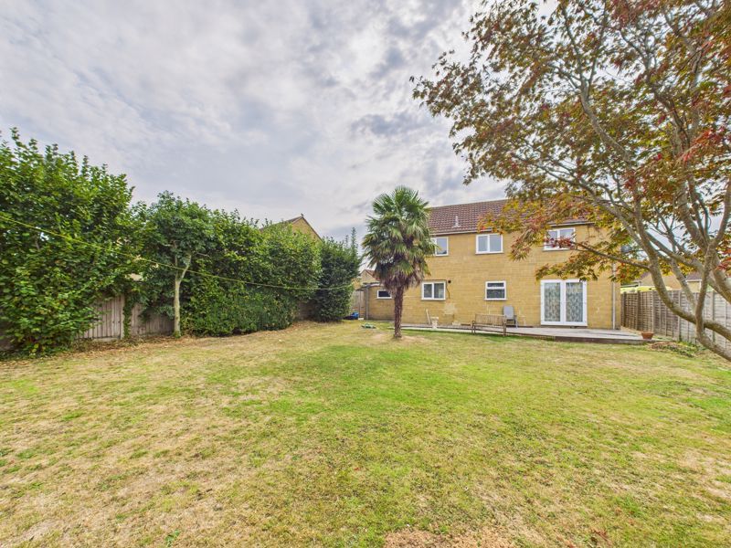 Property photo 1 of 22 Photo 21