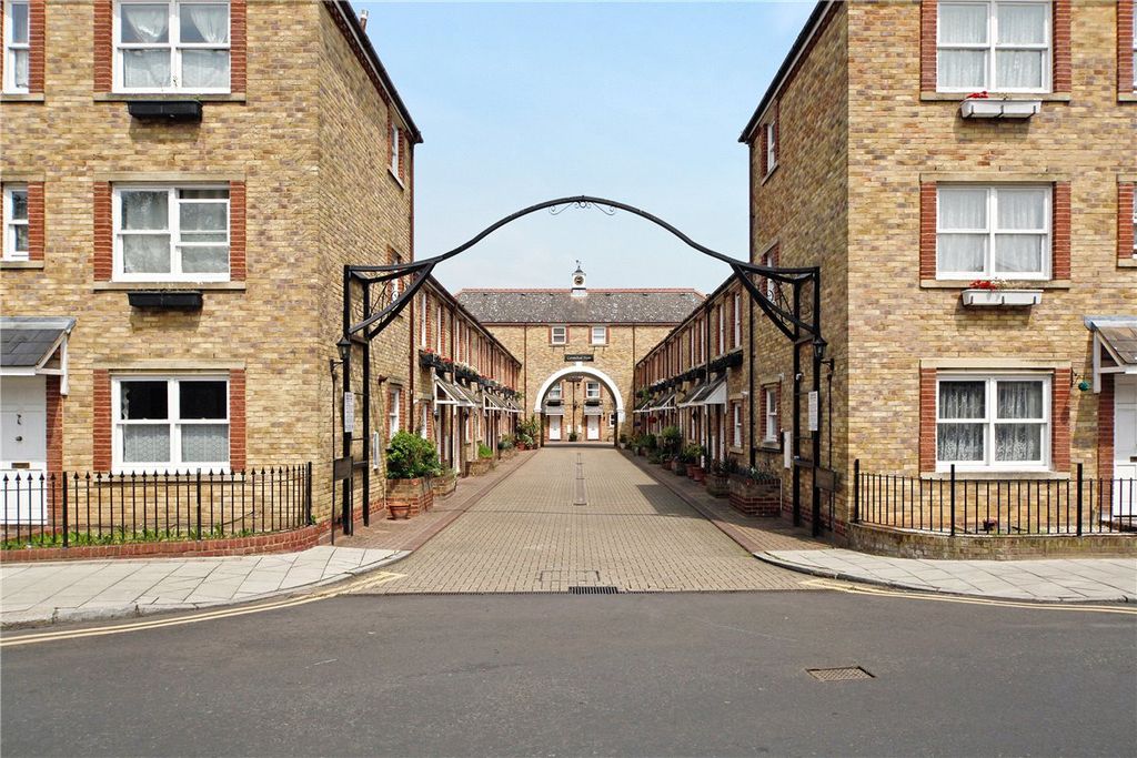 Property photo 1 of 7 Picture No. 08