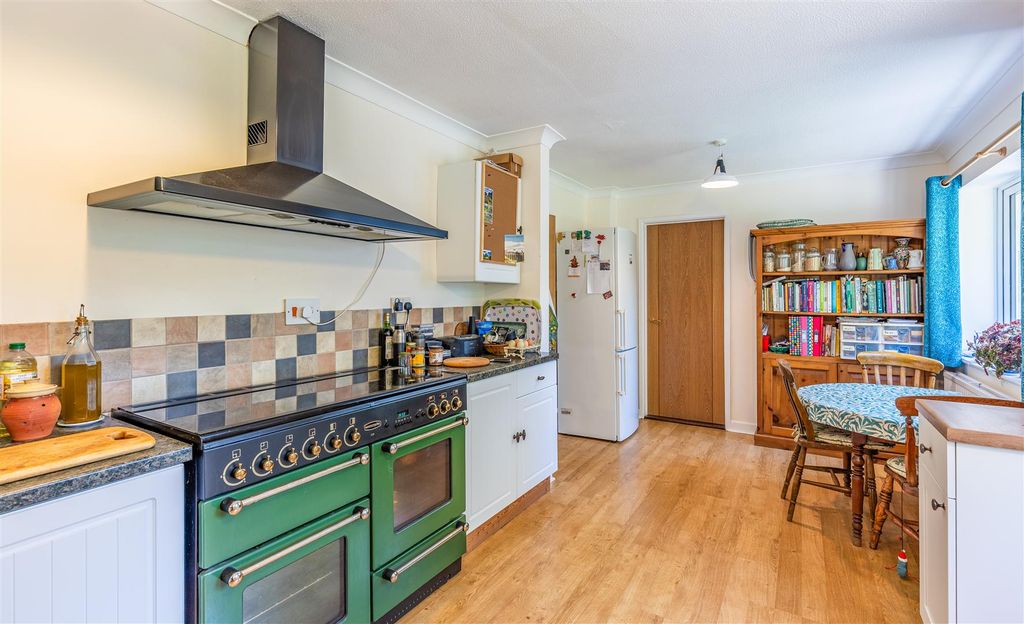 Property photo 3 of 13 Bx1A1390-Hdr-Edit-2.Jpg