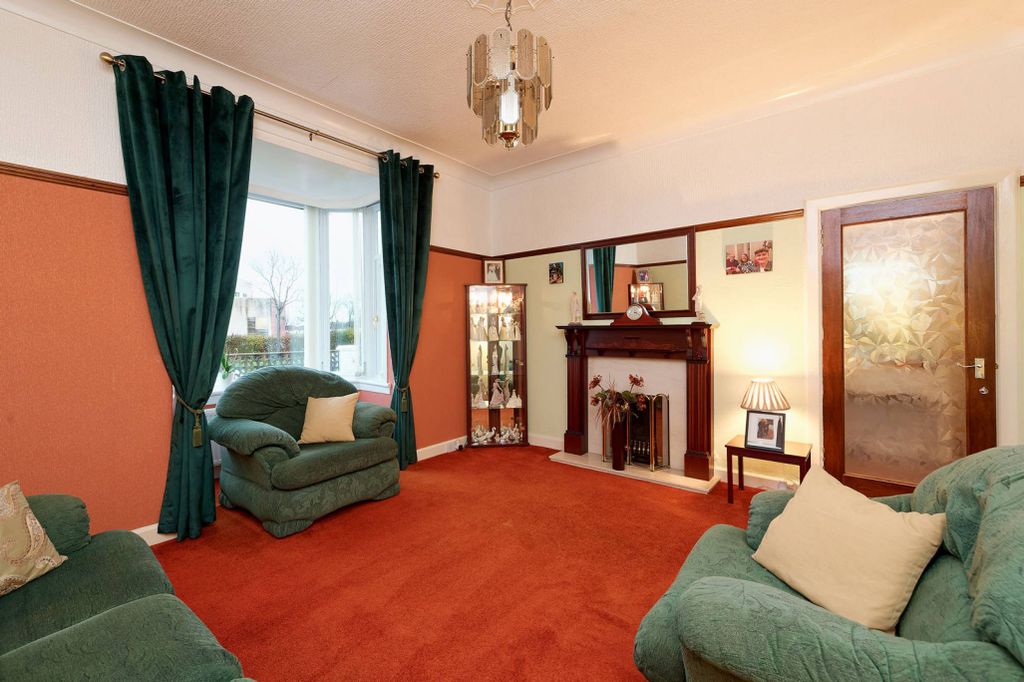 Property photo 3 of 24