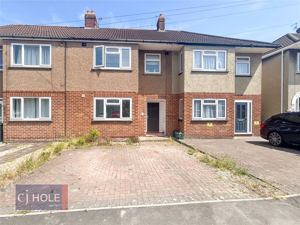 Property photo 3 of 18 Picture No. 21