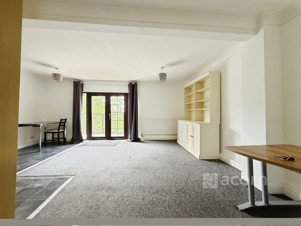 Property photo 2 of 9 Ebf2Fc59-8-488F-B...