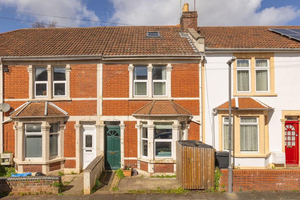 Property photo 2 of 36 Char9669.Jpg