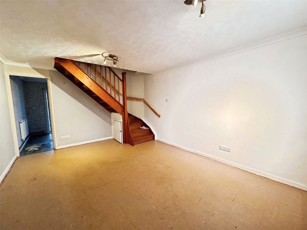 Property photo 3 of 12 Picture No. 11