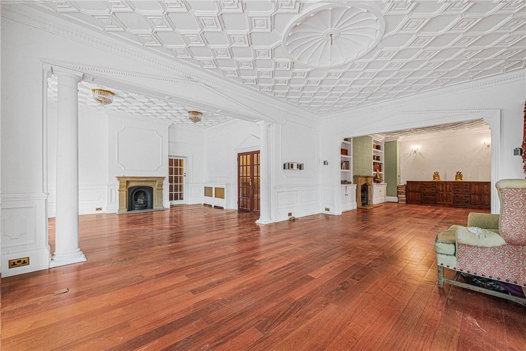 Property photo 2 of 25 Picture No. 24