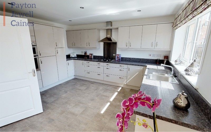 Property photo 2 of 13 Not Specified
