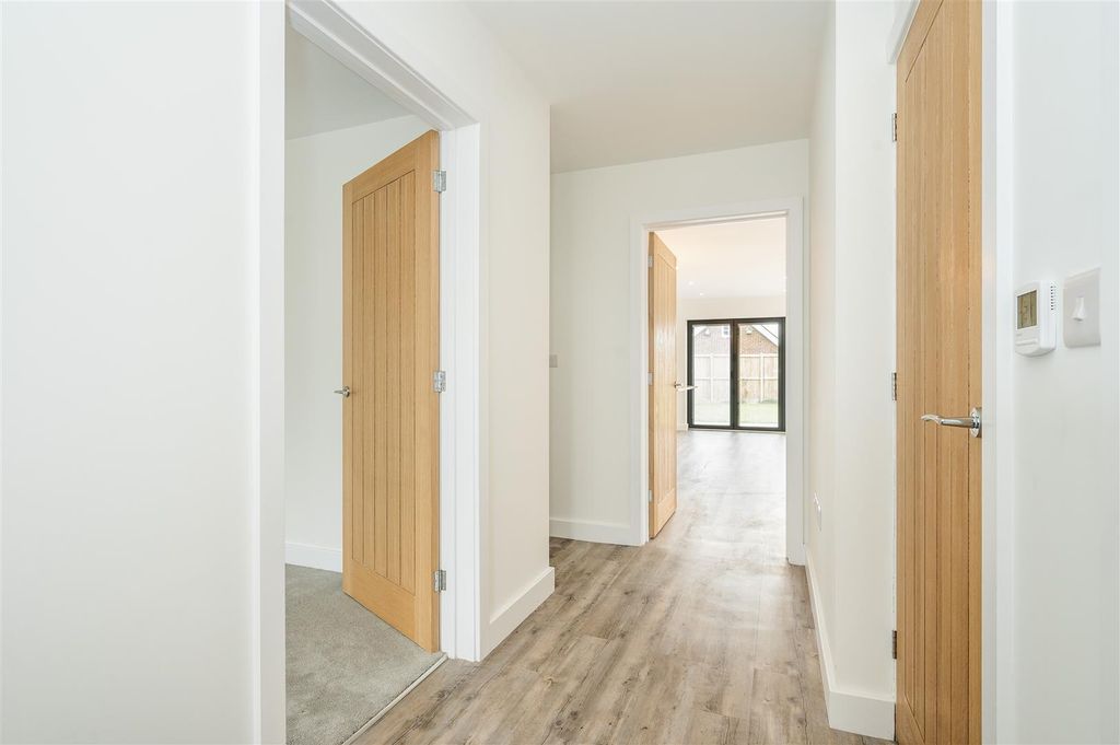 Property photo 3 of 22 Sketch_Ph17_6481707.Jpg