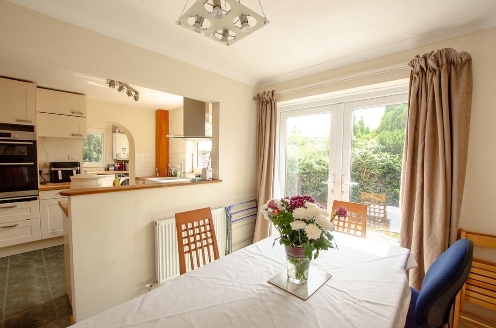 Property photo 3 of 13 25 Crinnicks Hill Tps Bodmin Branch 01208 74182 -1