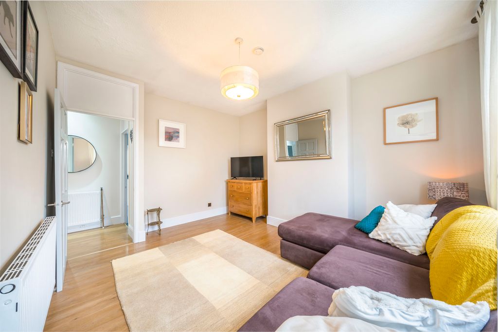 Property photo 3 of 9 Picture No. 02