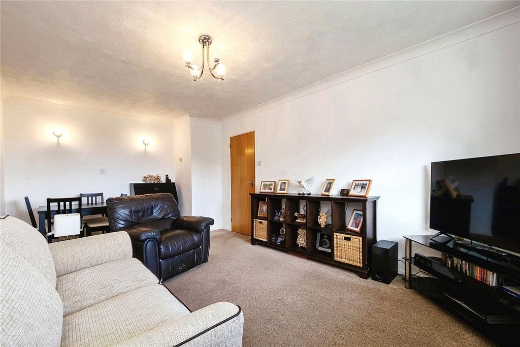 Property photo 2 of 12 Picture No. 02