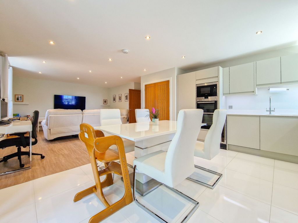 Additional image 7 of 2 bed flat for sale5 Highstead, St Saviour JE2