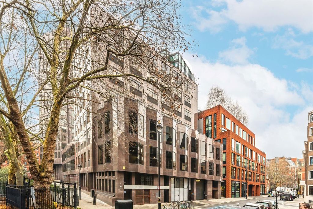 Property photo 1 of 4