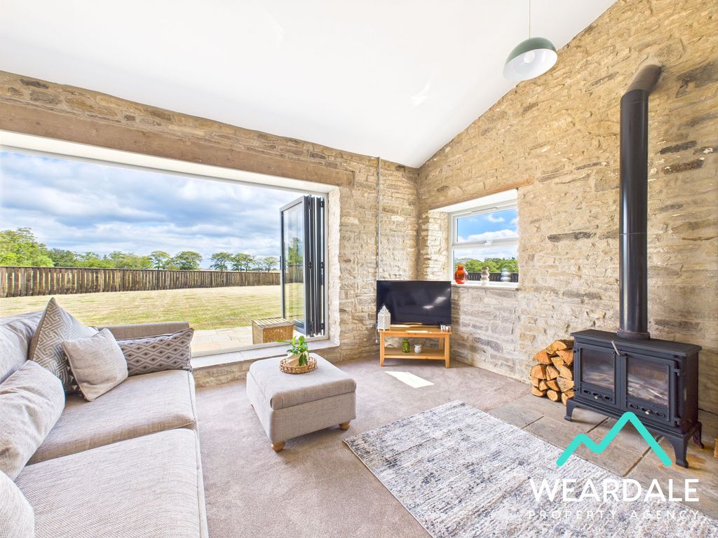 Property photo 2 of 46