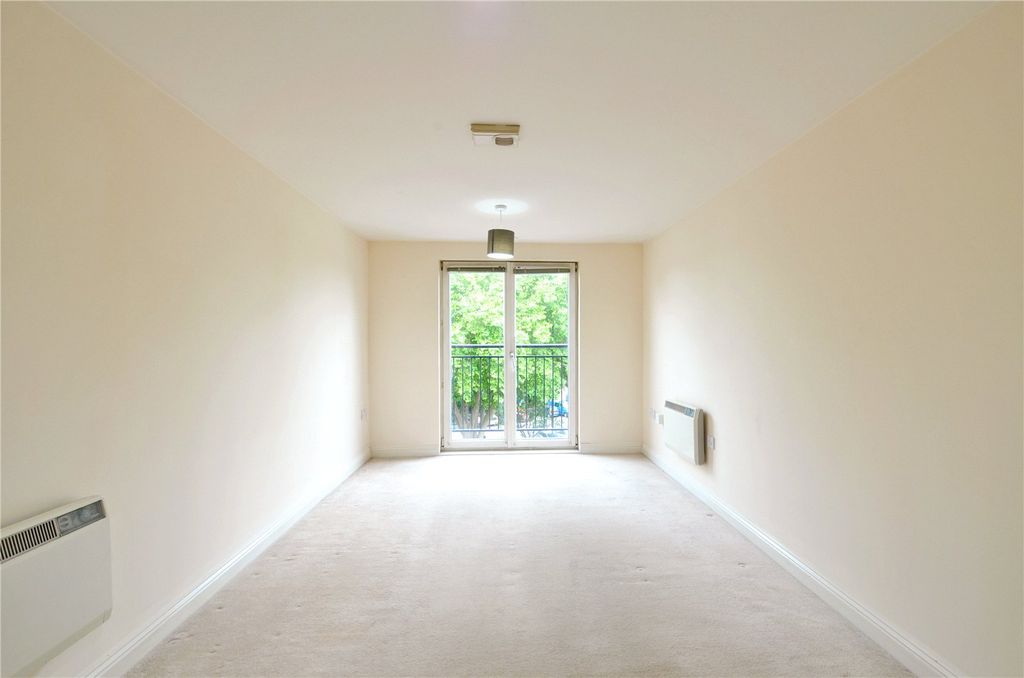 Property photo 2 of 7 Picture No. 03