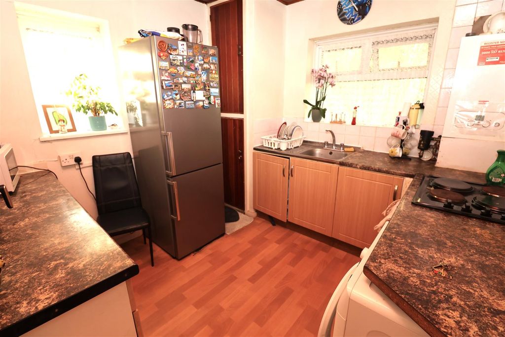 Property photo 3 of 7 Img_1147.Jpg