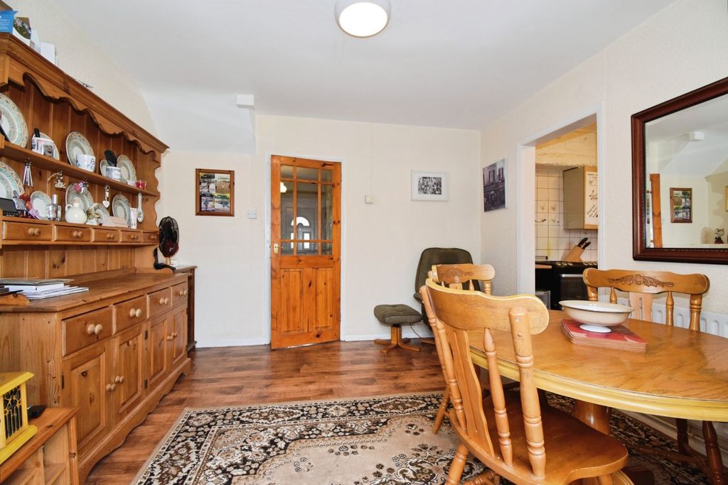 Property photo 2 of 20 Pbox-Img.Jpg