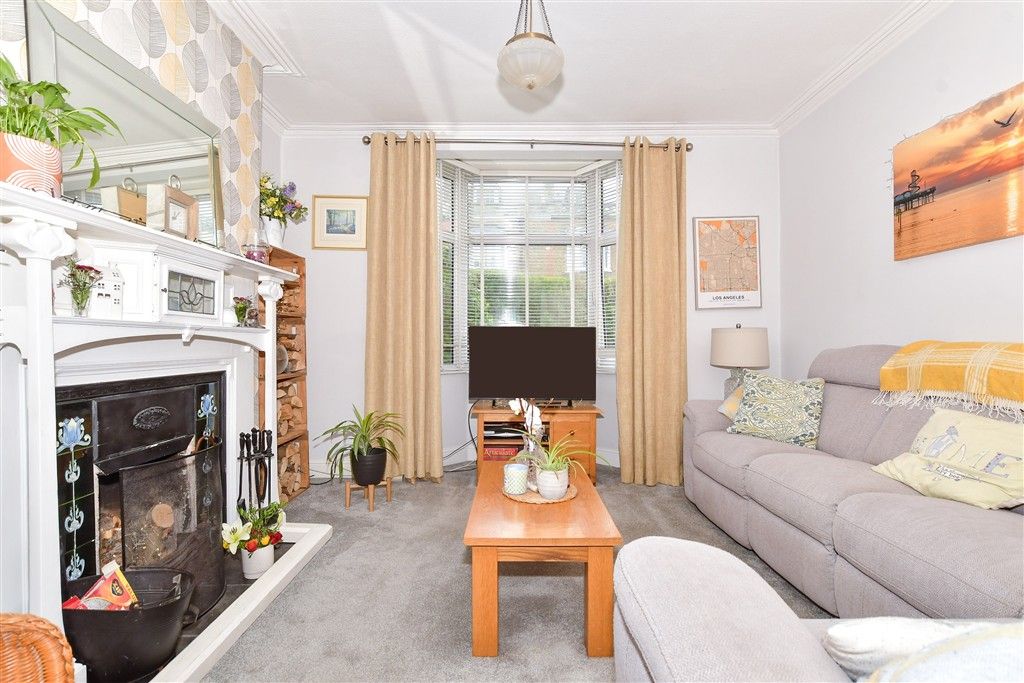 Property photo 2 of 12 Lounge/Diner