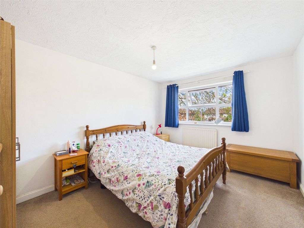 Property photo 3 of 12 Picture No. 32