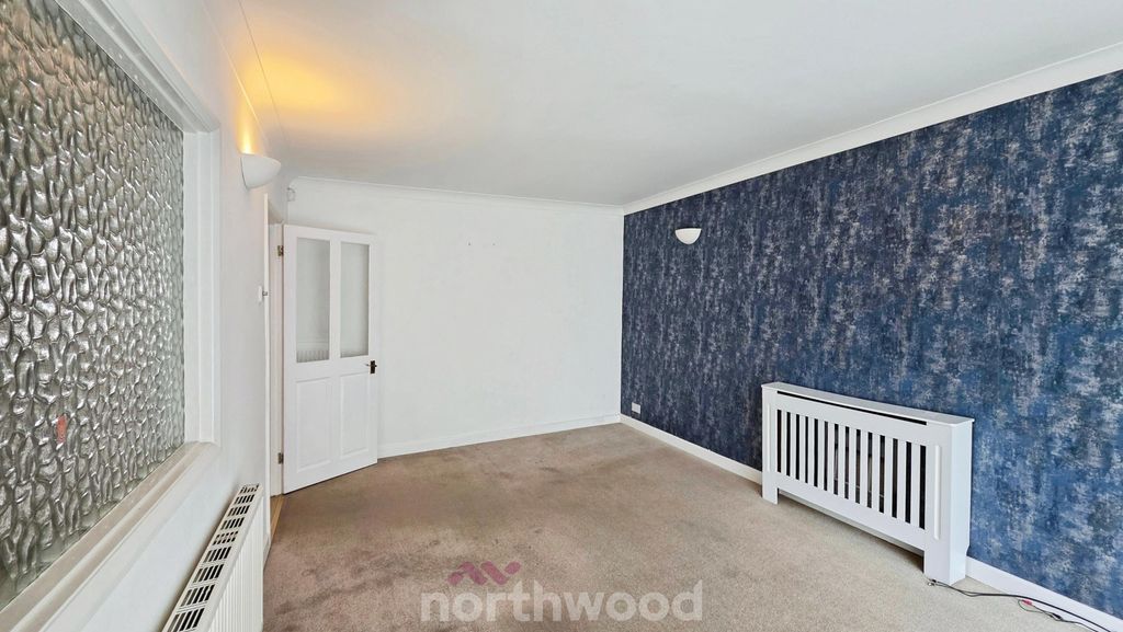 Property photo 2 of 29