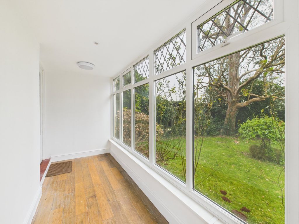 Property photo 2 of 17 Entrance Porch