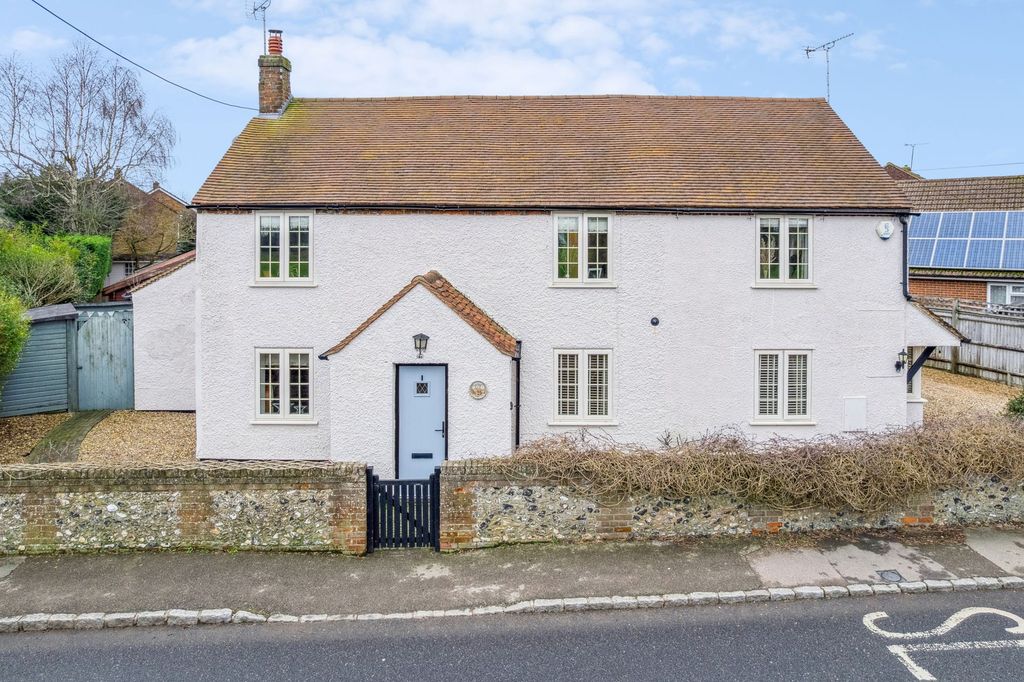 Property photo 1 of 36