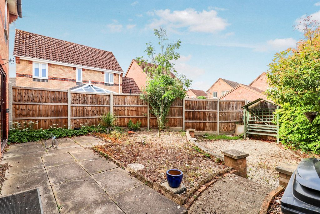 Property photo 2 of 14