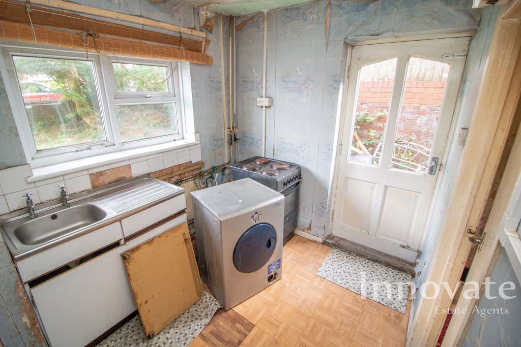 Property photo 3 of 10 Photo 2