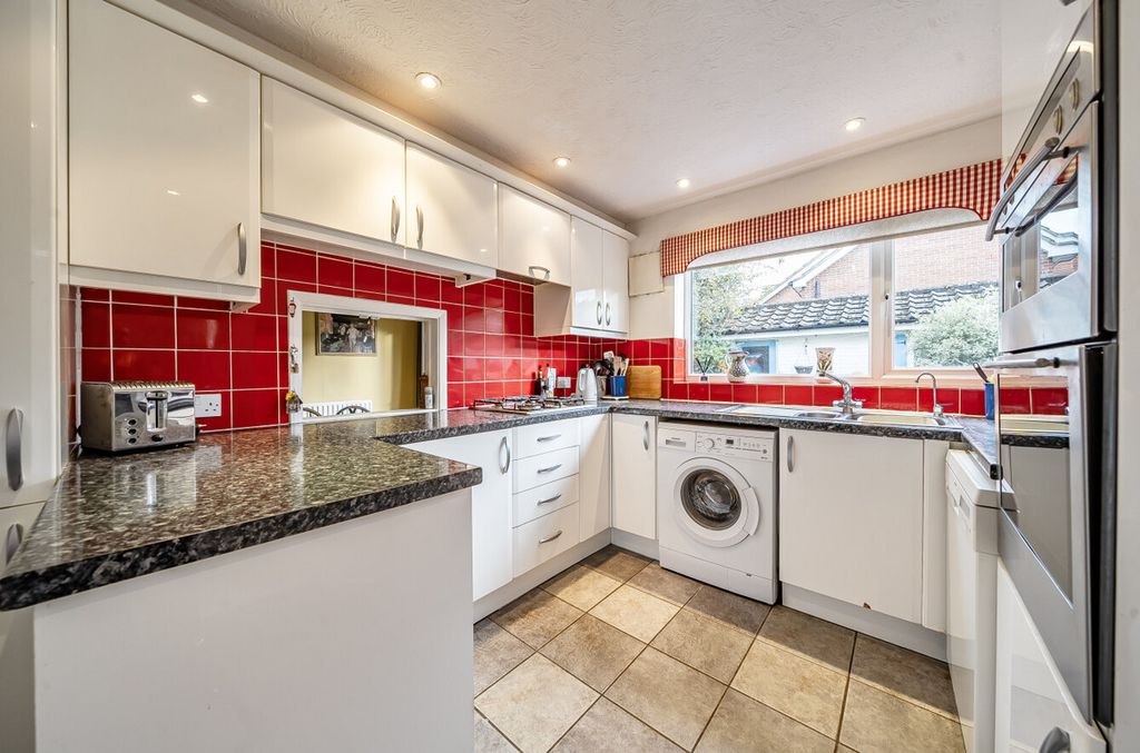 Property photo 2 of 15