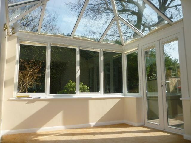 Property photo 2 of 9 Conservatory