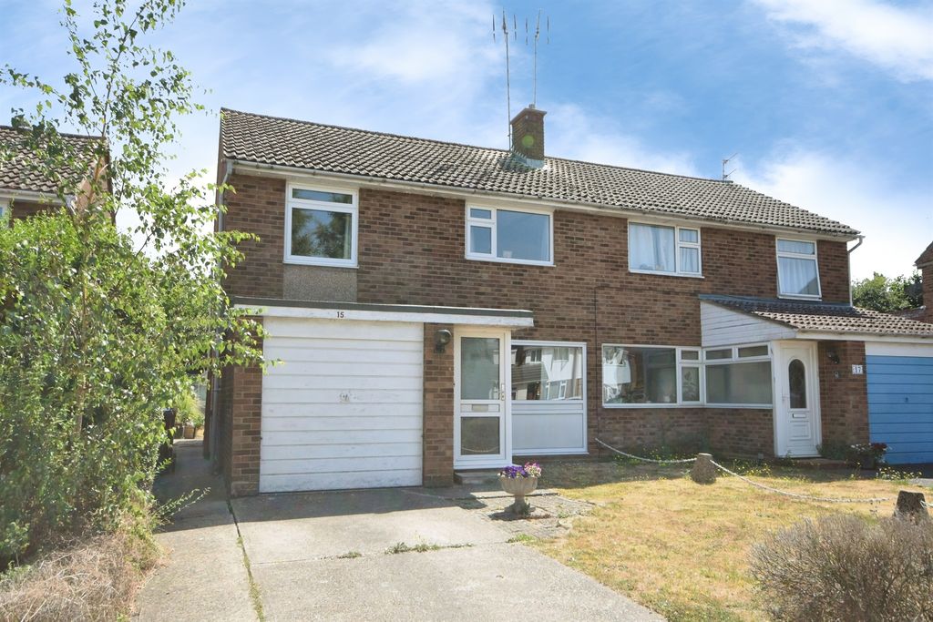 Property photo 1 of 17