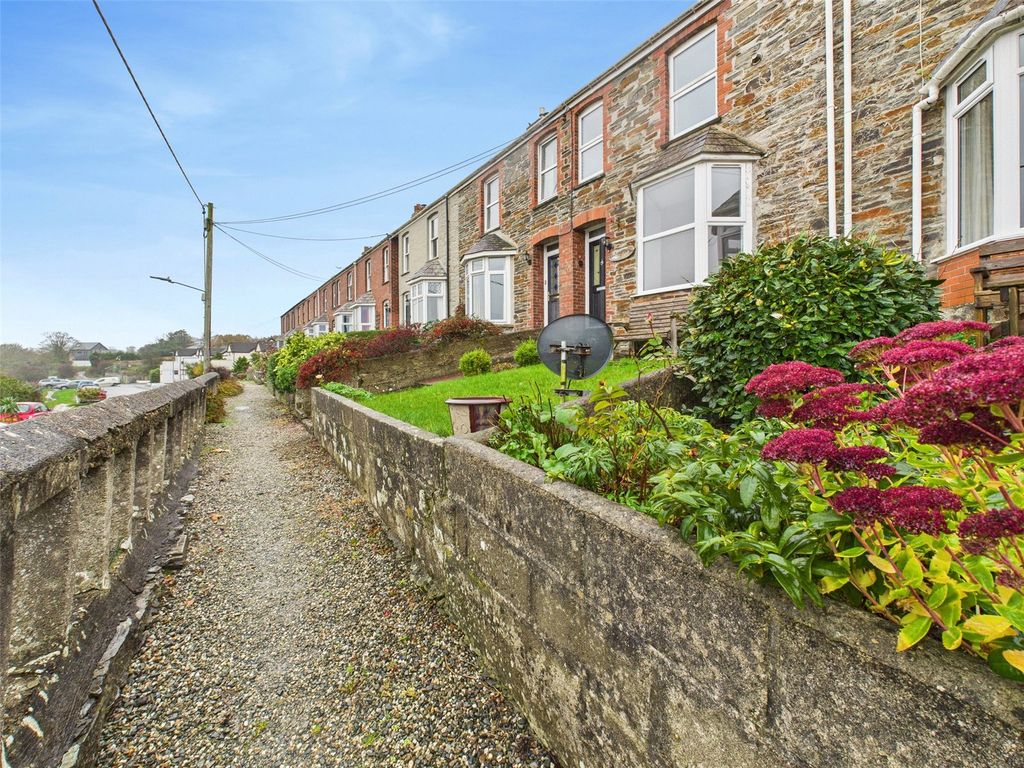 Property photo 2 of 16 Picture No. 25