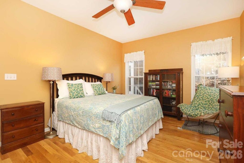 Property photo 2 of 7 <Alttext/>